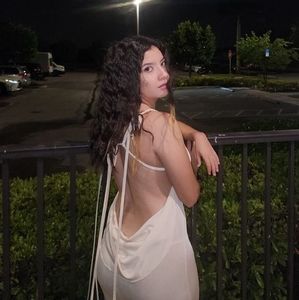 Meet your Posher, Daniela